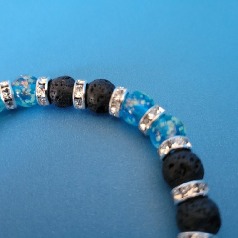 New! Glow In The Dark Stretch Bracelet. Lava Rock & Blue Firefly Glass! Stunning - Picture 4 of 5
